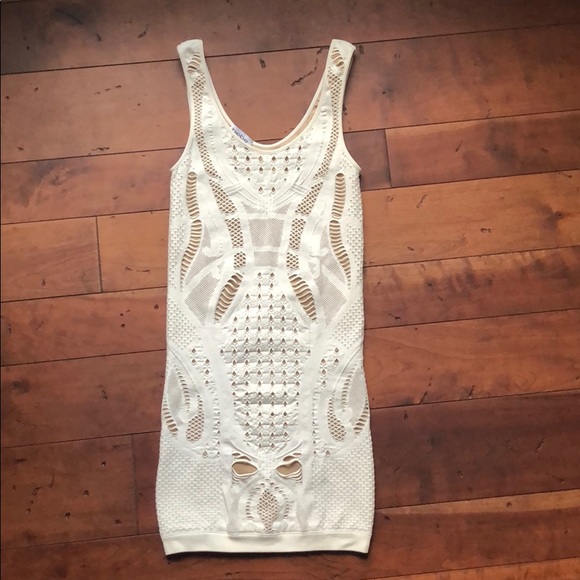 Bebe - Picture 1 of 4